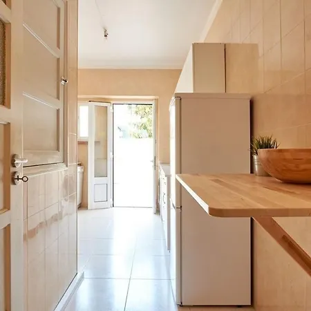 アパート 2 Bedroom In Alameda *