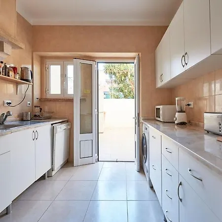 2 Bedroom In Alameda Apartamento