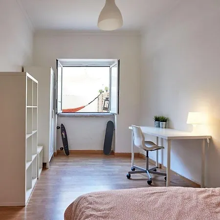 2 Bedroom In Alameda * Lisboa