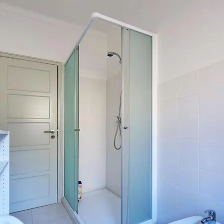 2 Bedroom In Alameda * Lisboa